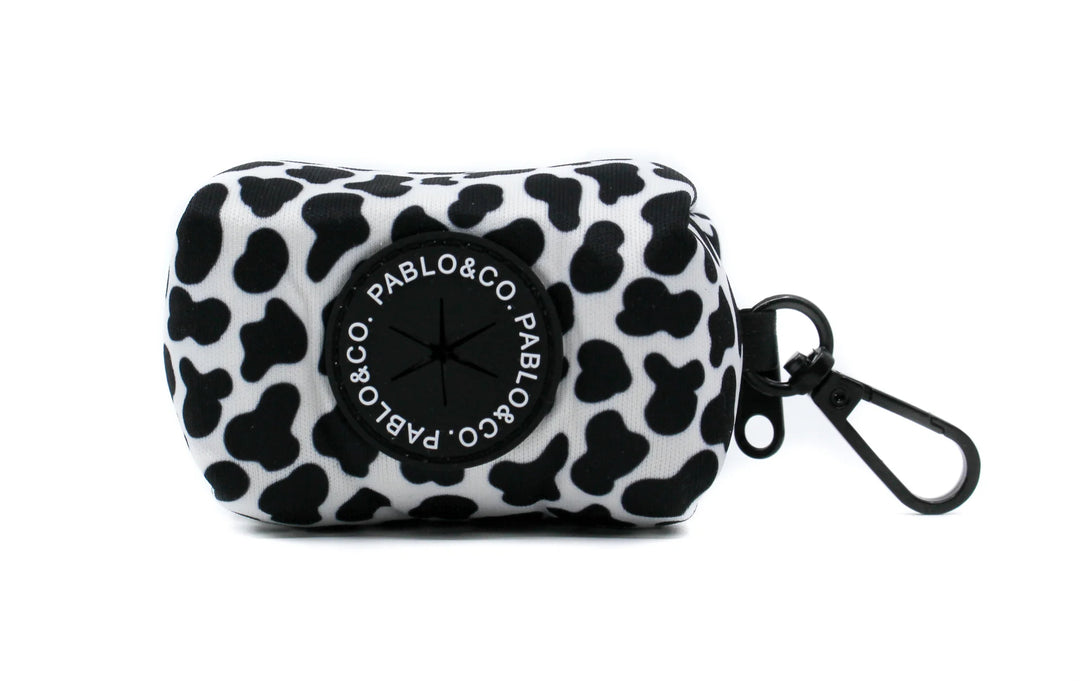 Moo Moo: Poop Bag Holder