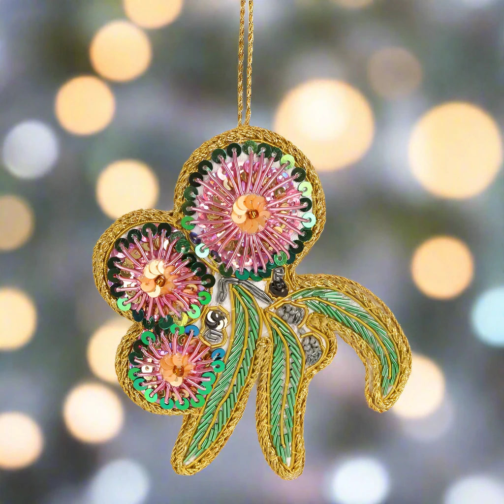 Gumnut Flower Christmas Decoration Australian Christmas Unveiling Poppy gumnut-flower-christmas-decoration-australian-christmas-unveiling-poppy
