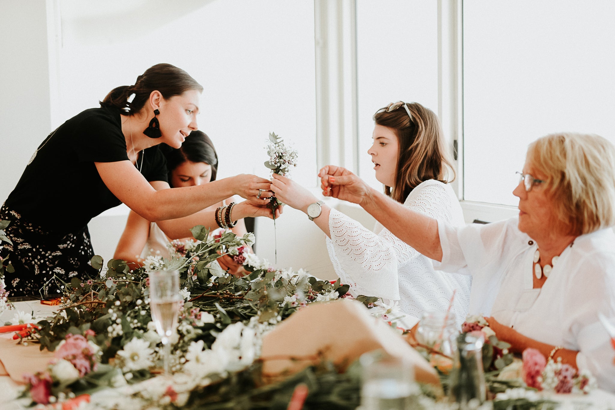 Flower workshop, florist workshop, christmas workshop, hens party ideas, group workshop, work christmas party, flower crown workshop, mothers day gift ideas, workshops near me