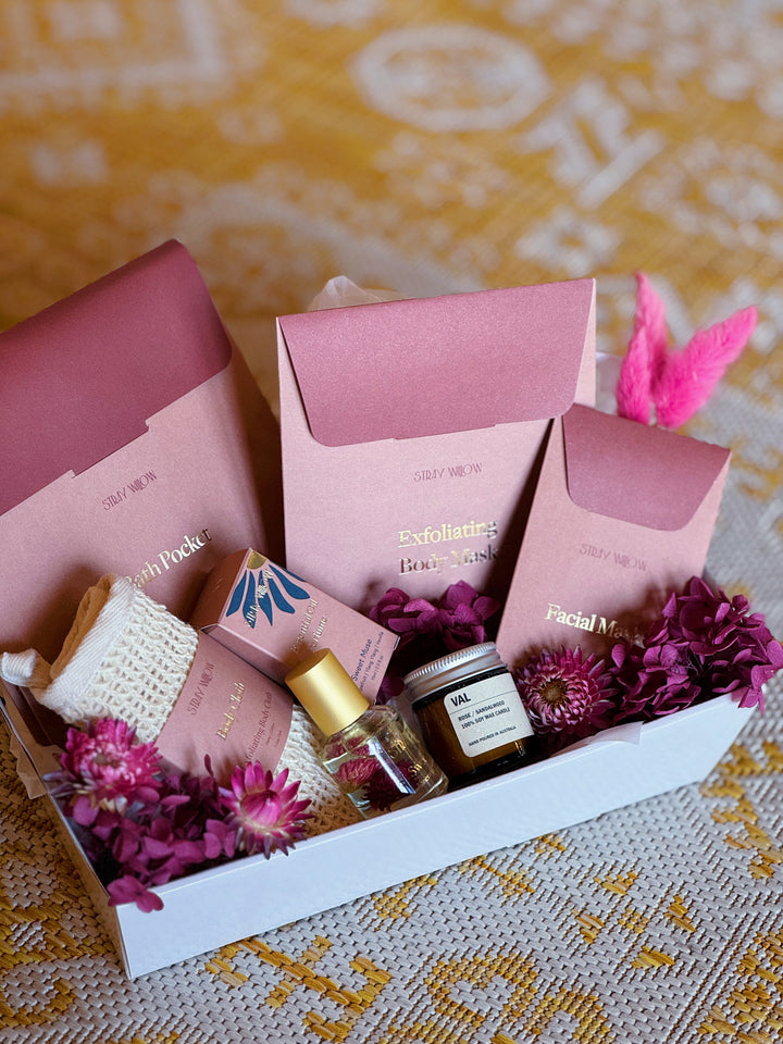 Pink Body Hamper (Large)