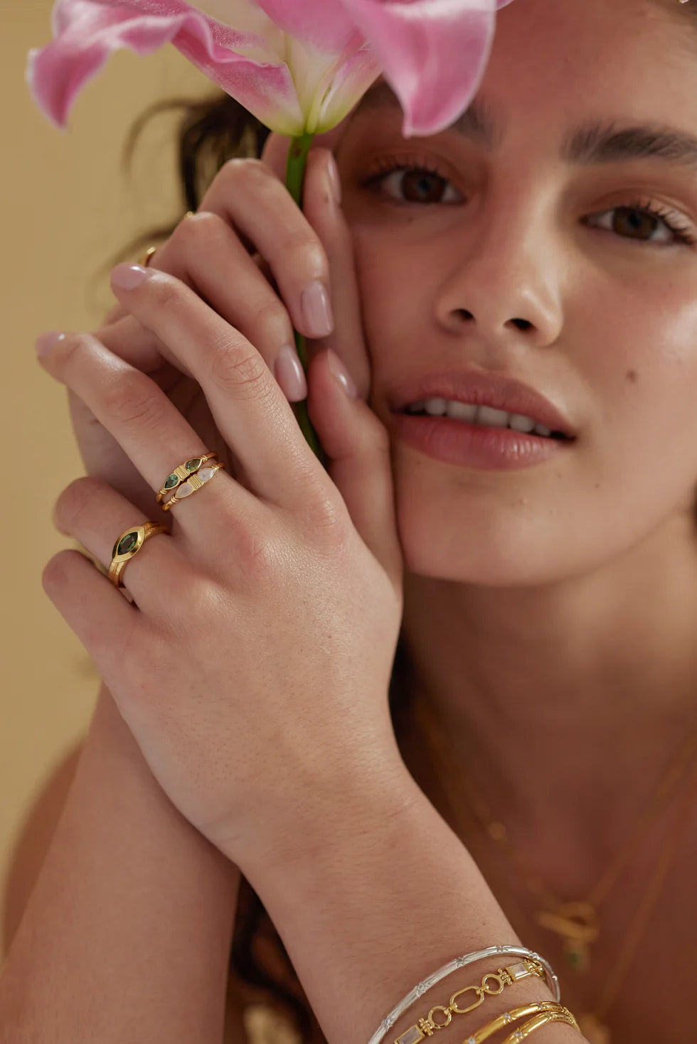 Eden Apatite Gold Ring