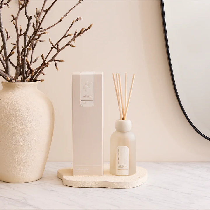 Reed Diffuser - Mango & Lychee