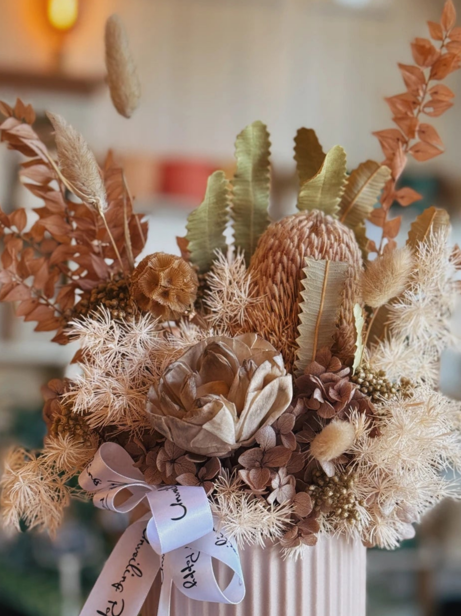 "Latte" Dried Flower Arrangement