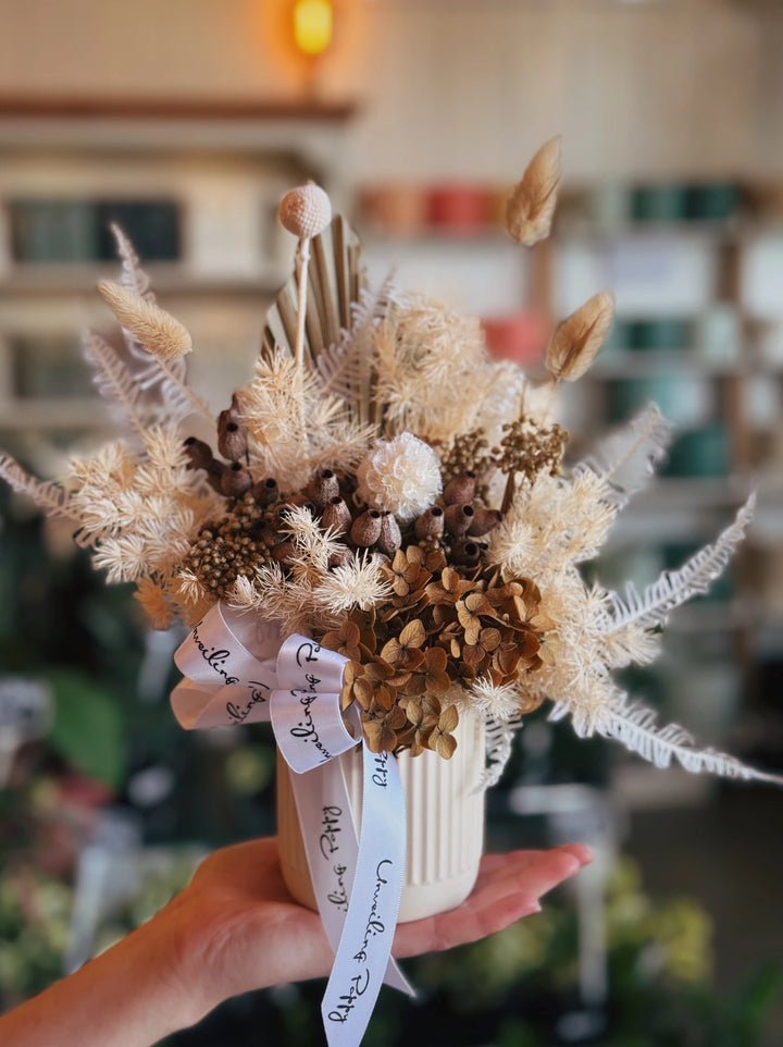 "Piccolo" Dried Flower Arrangement