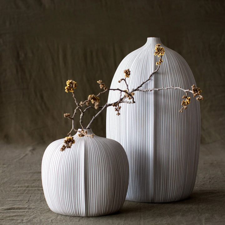 Verti Vase (Short)