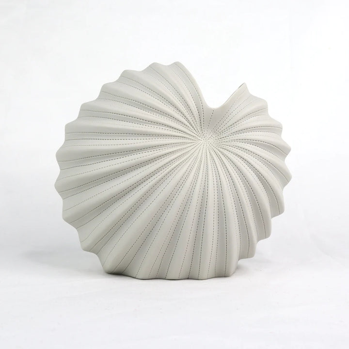 Spiral Vase Chalk Etch (Medium)